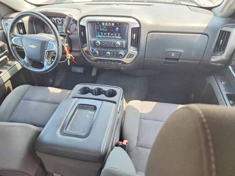 1GCVKREC5HZ147963 — 2017 CHEVROLET SILVERADO photo 8