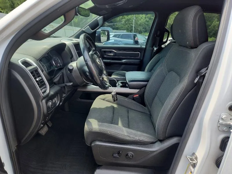 1C6SRFFT9KN781181 — 2019 RAM 1500 photo 7