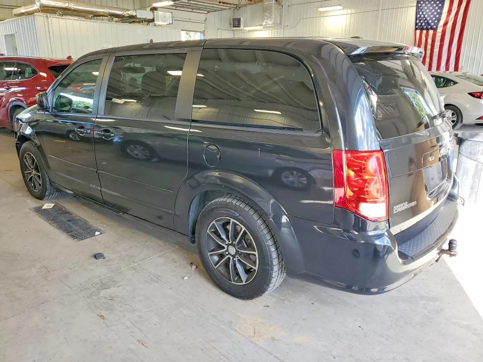 2C4RDGBG7HR836436 — 2017 DODGE GRAND CARAVAN photo 2