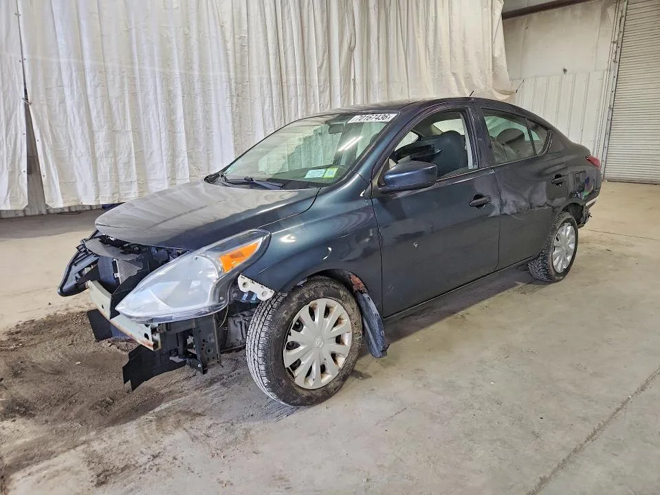 3N1CN7AP3GL879044 — 2016 NISSAN VERSA