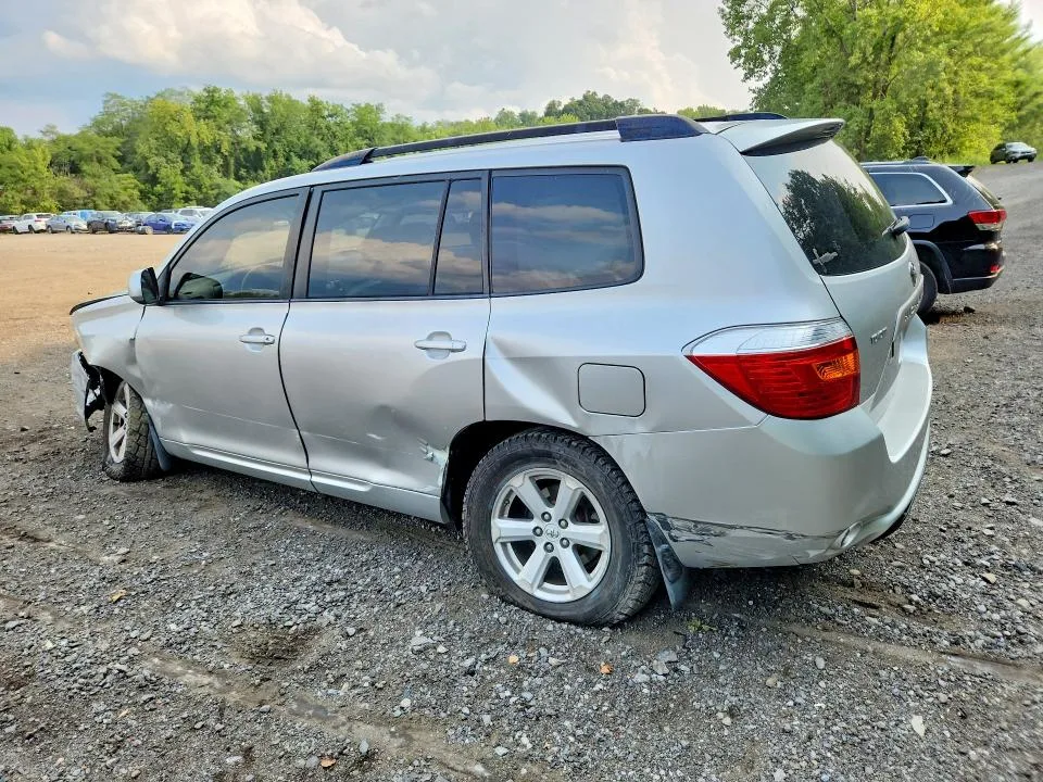 JTEES41A182017495 — 2008 TOYOTA HIGHLANDER photo 2