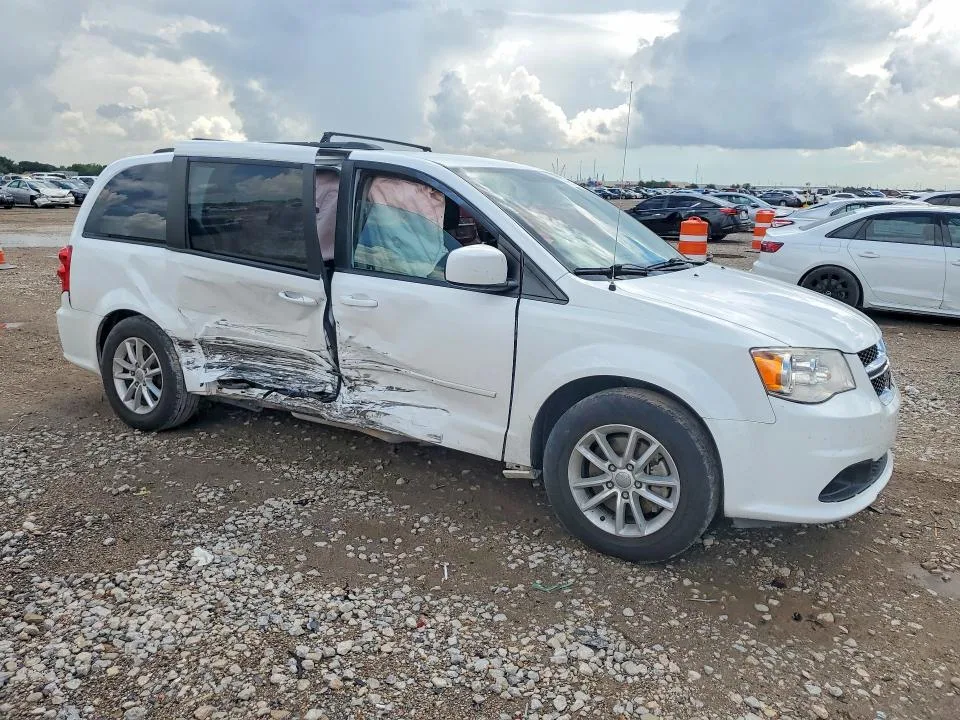2C4RDGCG2GR311930 — 2016 DODGE GRAND CARAVAN photo 4
