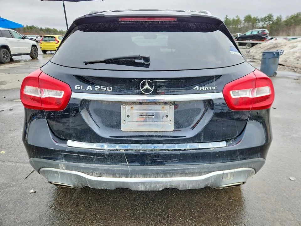WDCTG4GB0JJ406809 — 2018 MERCEDES-BENZ GLA photo 6