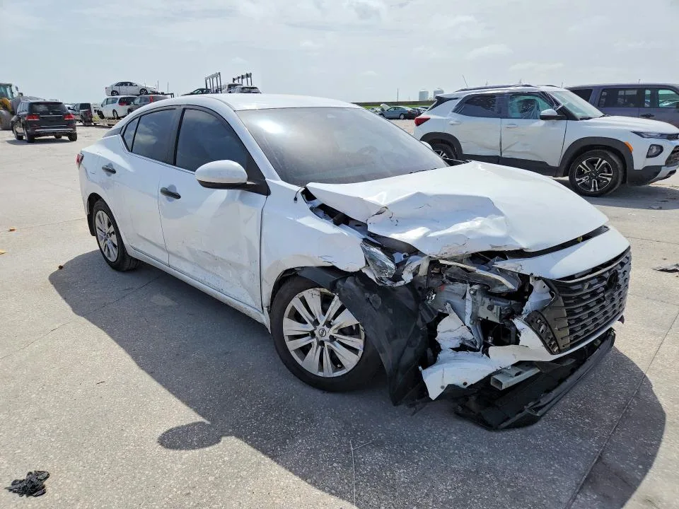 3N1AB8BV5RY378357 — 2024 NISSAN SENTRA photo 4
