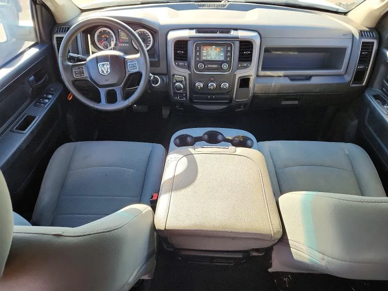 3C6RR7KT5JG197538 — 2018 RAM 1500 photo 8