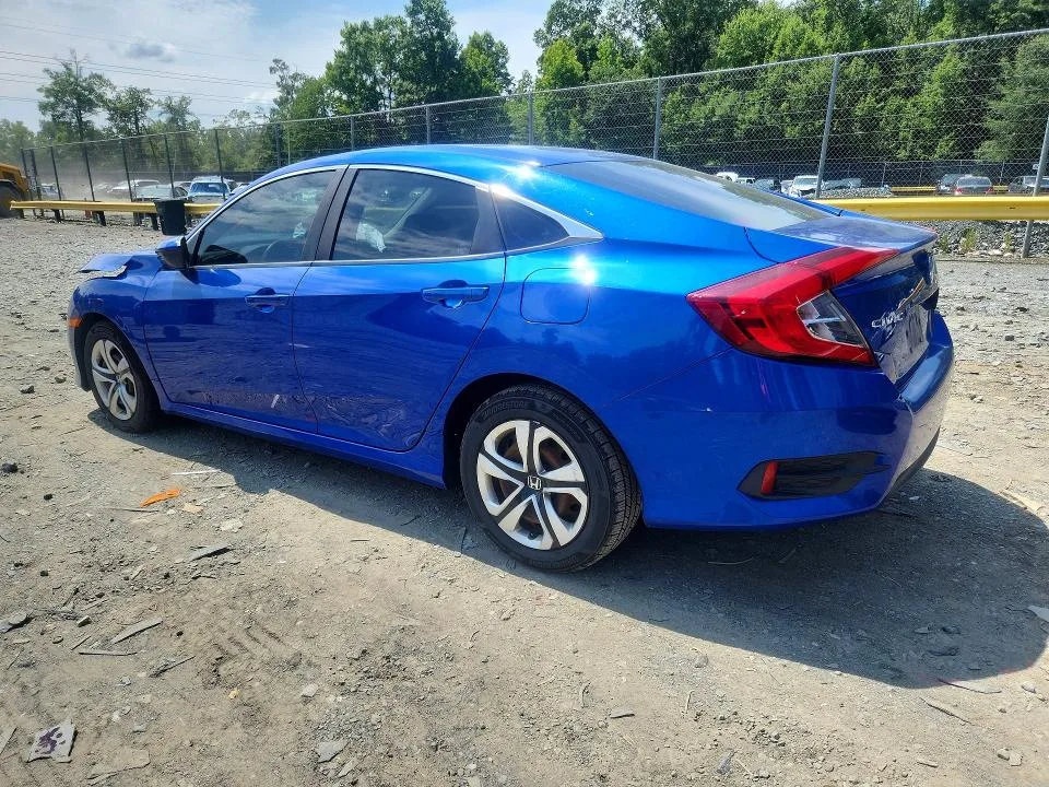 19XFC2F59JE203946 — 2018 HONDA CIVIC photo 2