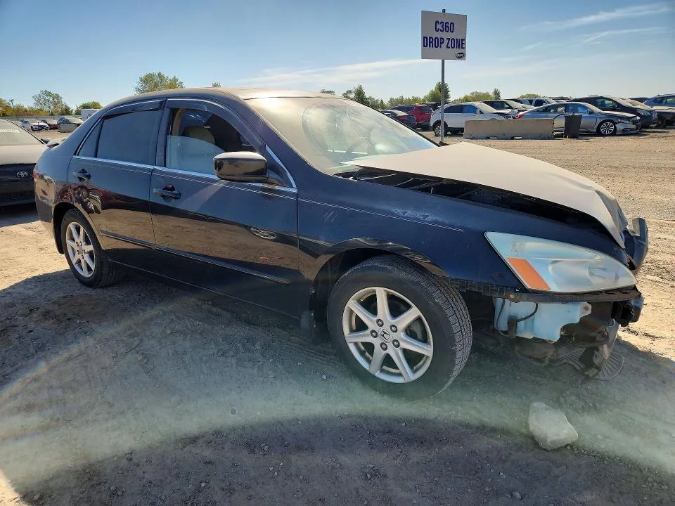 1HGCM66524A024809 — 2004 HONDA ACCORD photo 4