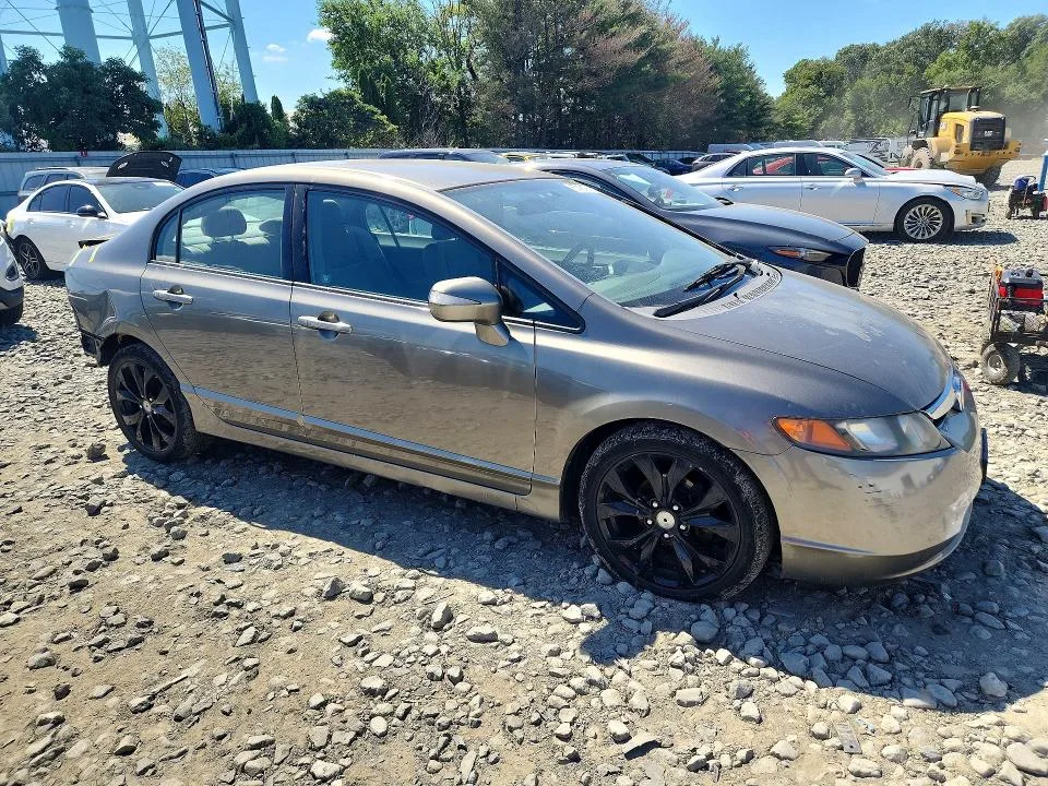 2HGFA16518H337706 — 2008 HONDA CIVIC photo 4