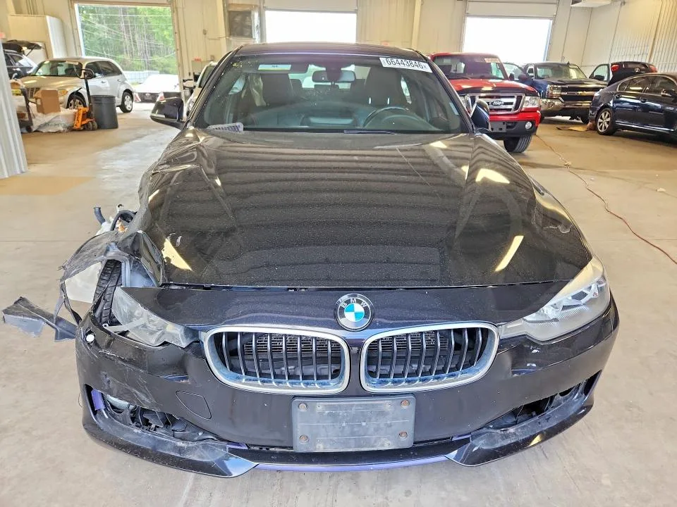 WBA3B3C58DJ976086 — 2013 BMW 328 photo 5
