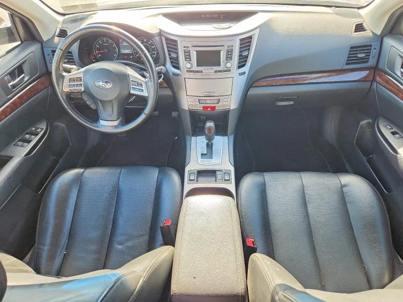 4S3BMBK66D3035043 — 2013 SUBARU LEGACY photo 8