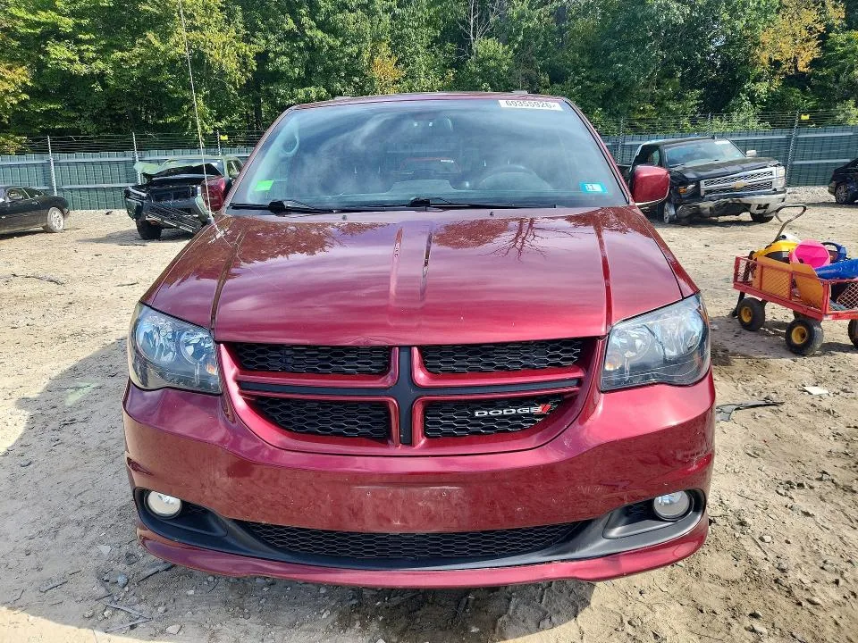 2C4RDGEG2KR659698 — 2019 DODGE GRAND CARAVAN photo 5