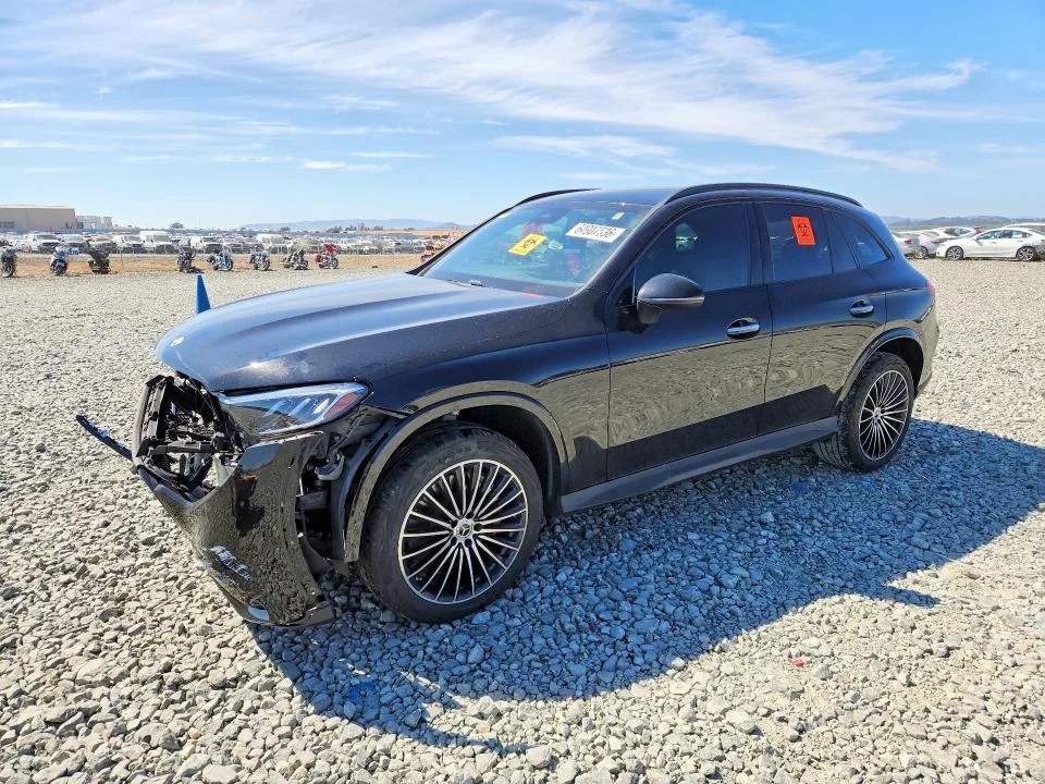 W1NKM4GB7SU083300 — 2025 MERCEDES-BENZ GLC