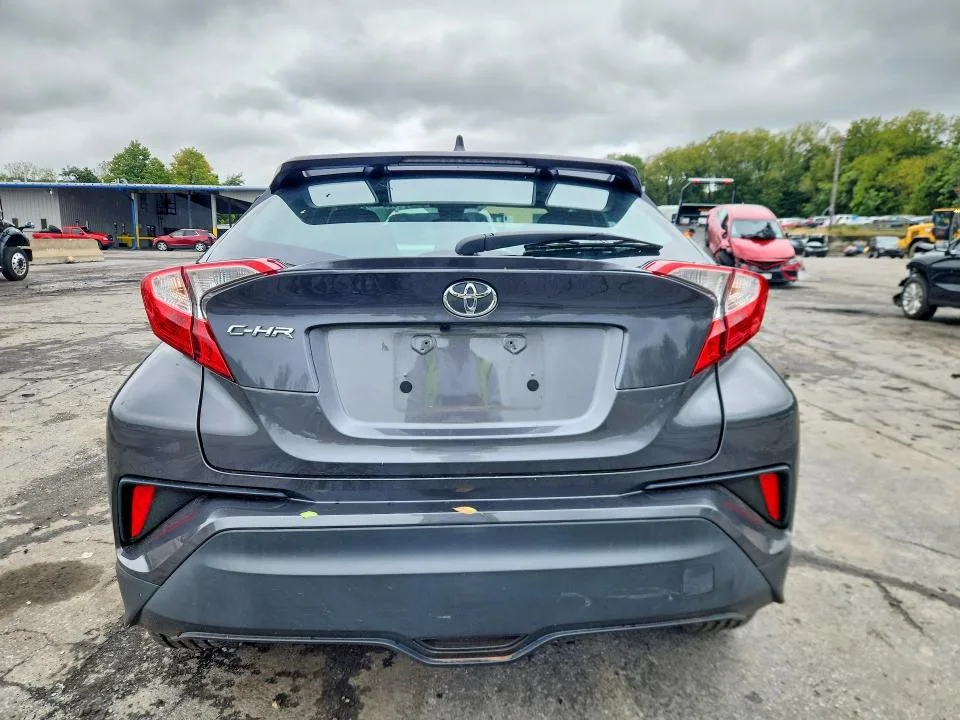 NMTKHMBX0LR109383 — 2020 TOYOTA C-HR photo 6