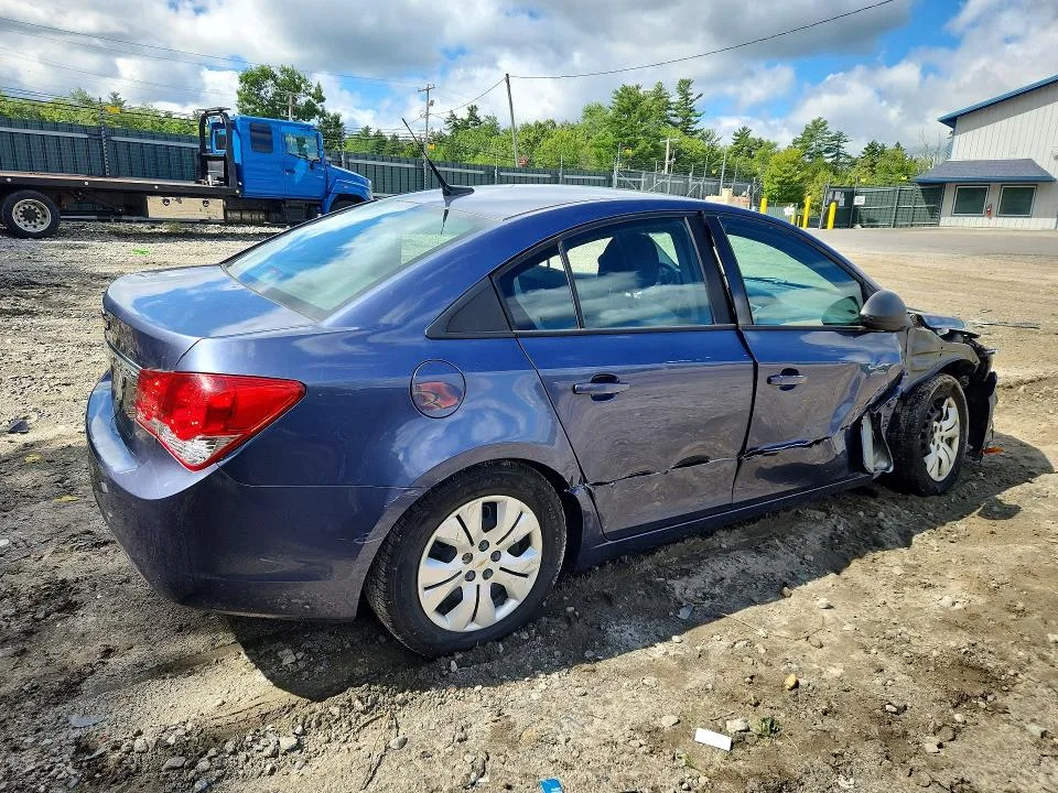 1G1PA5SH0E7470029 — 2014 CHEVROLET CRUZE photo 3