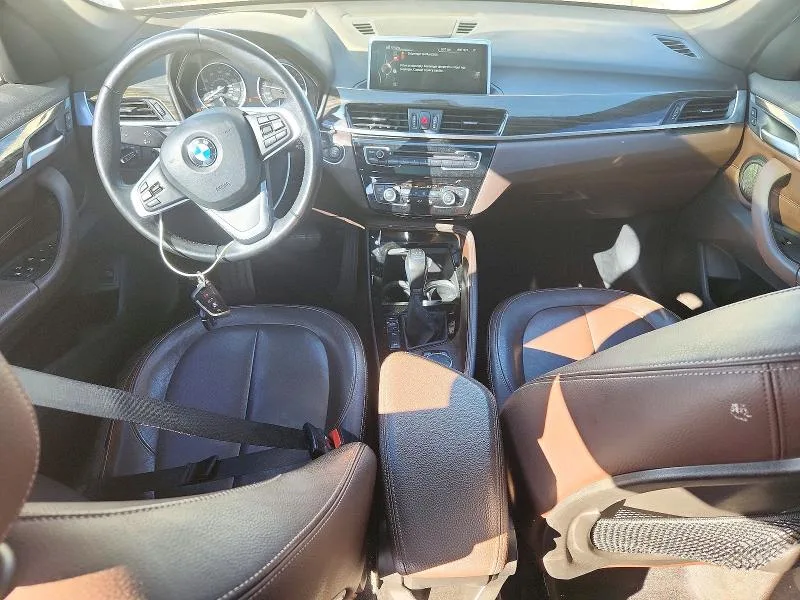 WBXHT3C38GP880306 — 2016 BMW X1 photo 8