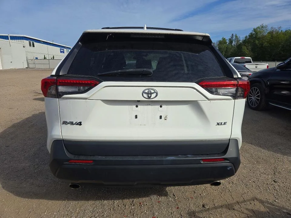 2T3W1RFV1MW181285 — 2021 TOYOTA RAV4 photo 6