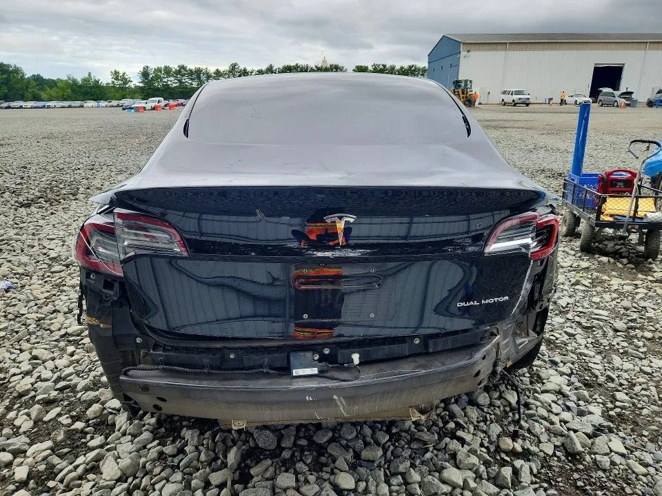 5YJ3E1EA3JF152184 — 2018 TESLA MODEL 3 photo 6