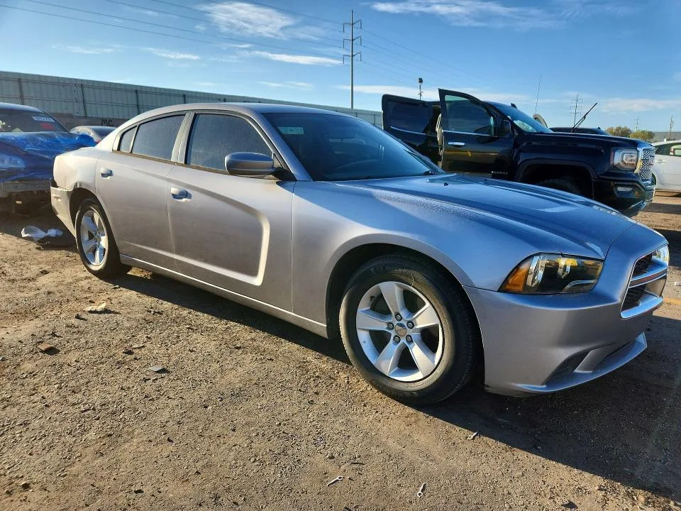 2C3CDXBG1EH193108 — 2014 DODGE CHARGER photo 4