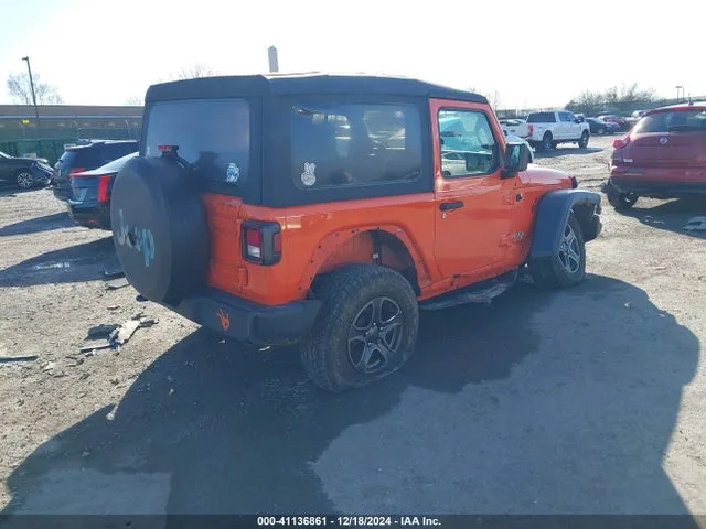 1C4GJXAN3JW229933 — 2018 JEEP Wrangler photo 4