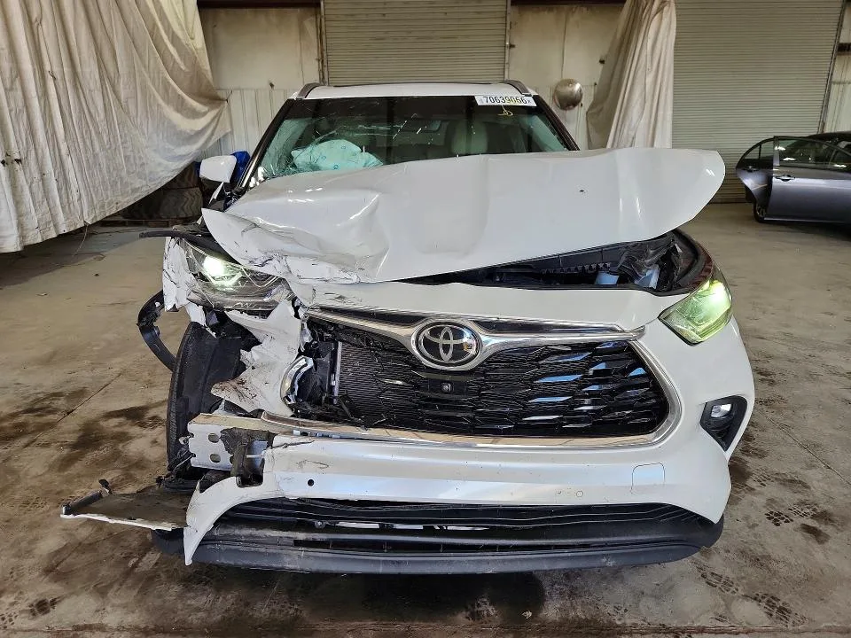 5TDKDRAH5PS026770 — 2023 TOYOTA HIGHLANDER photo 5