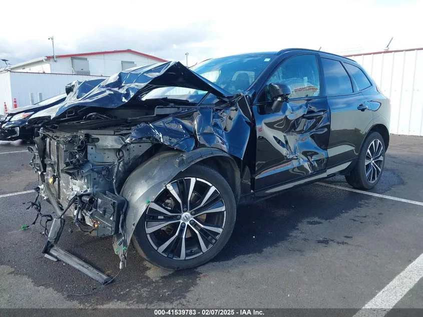 YV4L12RX8P1352363 — 2023 VOLVO XC60 photo 6