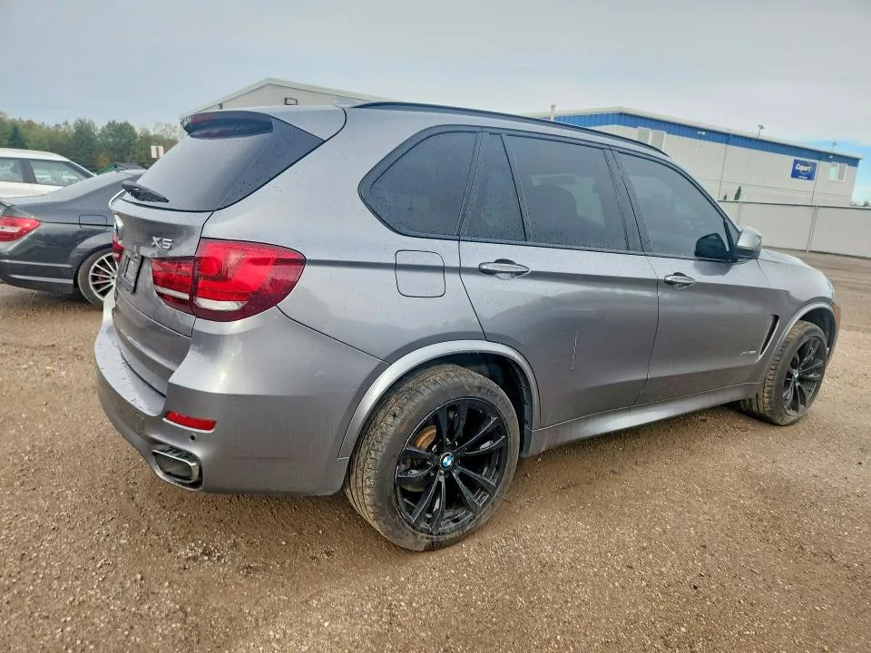5UXKR0C59J0X99122 — 2018 BMW X5 photo 3