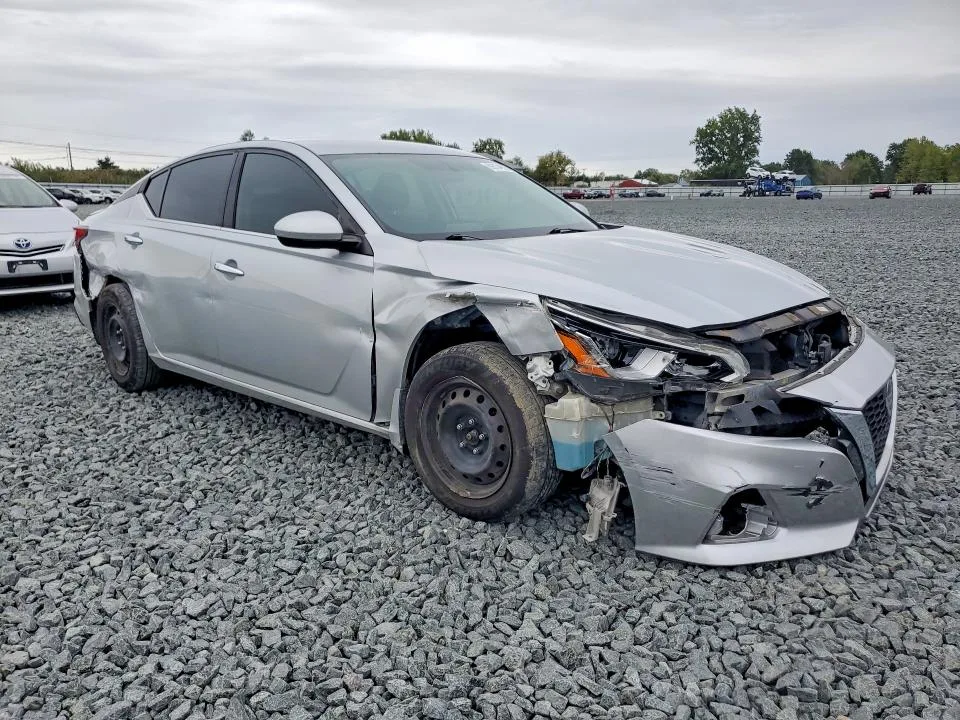 1N4BL4BW8KN310871 — 2019 NISSAN ALTIMA photo 4