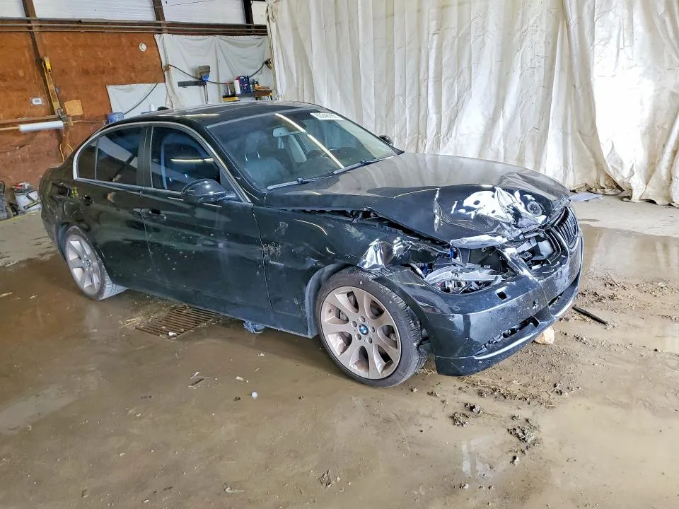 WBAVD53518A252888 — 2008 BMW 335 photo 4