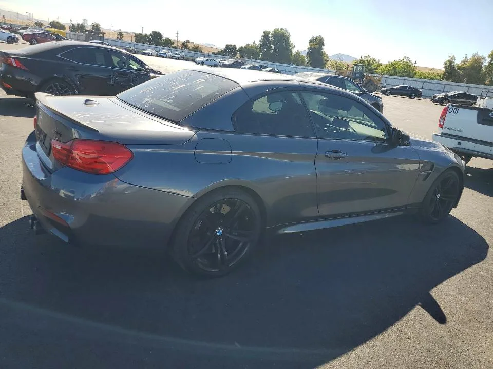 WBS3U9C55FP968228 — 2015 BMW M4 photo 3