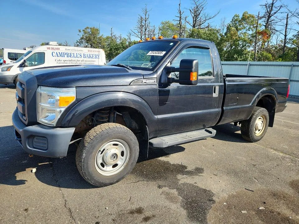 1FTBF3B65FEC39775 — 2015 FORD F350 photo 1