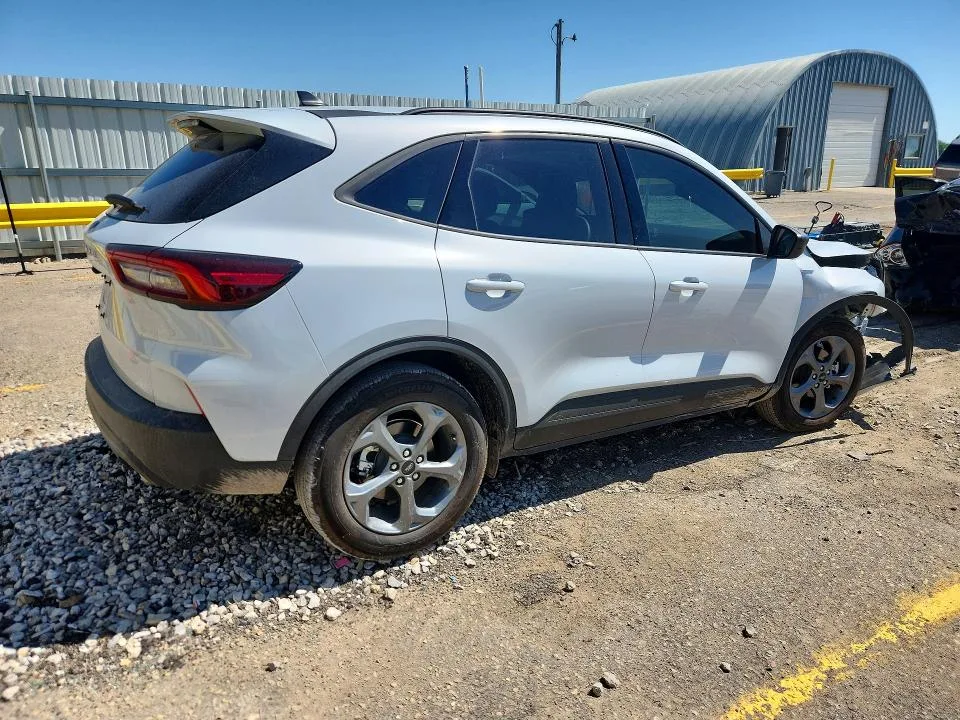 1FMCU0MN4SUB54998 — 2025 FORD ESCAPE photo 3