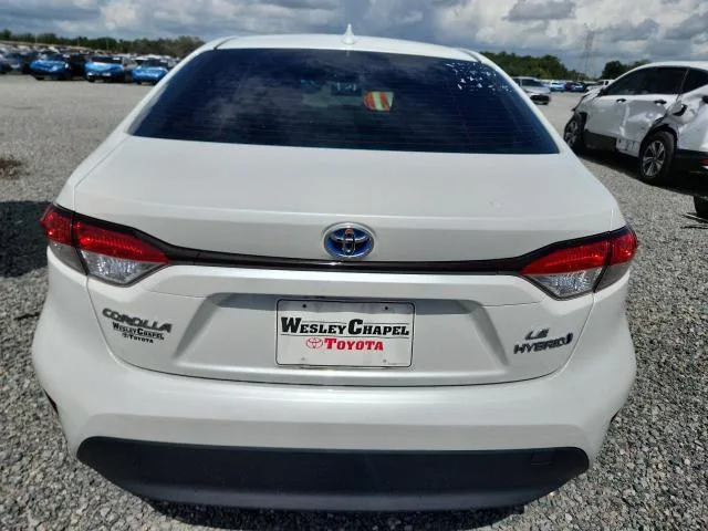 JTDBCMFE4R3053810 — 2024 TOYOTA COROLLA HYBRID photo 6