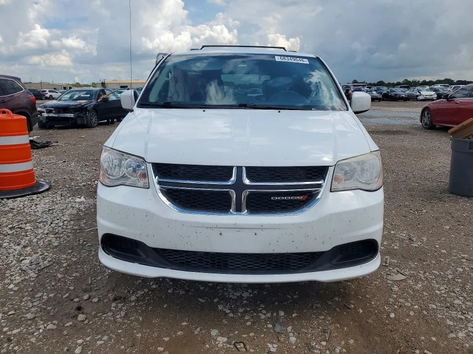 2C4RDGCG2GR311930 — 2016 DODGE GRAND CARAVAN photo 5