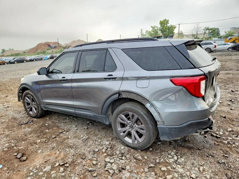 1FMSK8DH0RGA50432 — 2024 FORD EXPLORER photo 2