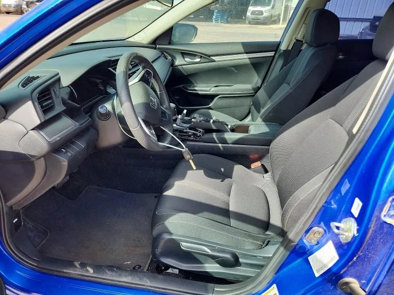 2HGFC2F53JH607637 — 2018 HONDA CIVIC photo 7