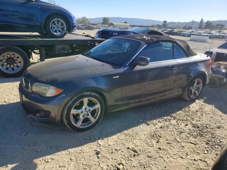 WBAUN1C57DVR01047 — 2013 BMW 128 photo 1