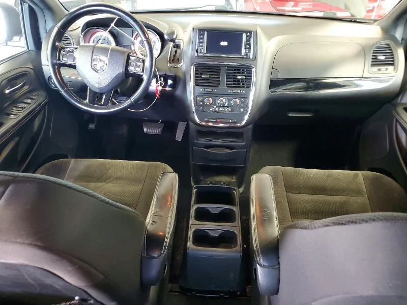 2C4RDGBG7HR836436 — 2017 DODGE GRAND CARAVAN photo 8