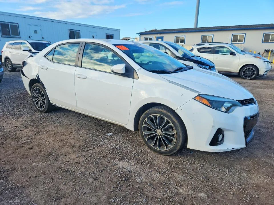5YFBURHE7GP558266 — 2016 TOYOTA COROLLA photo 4