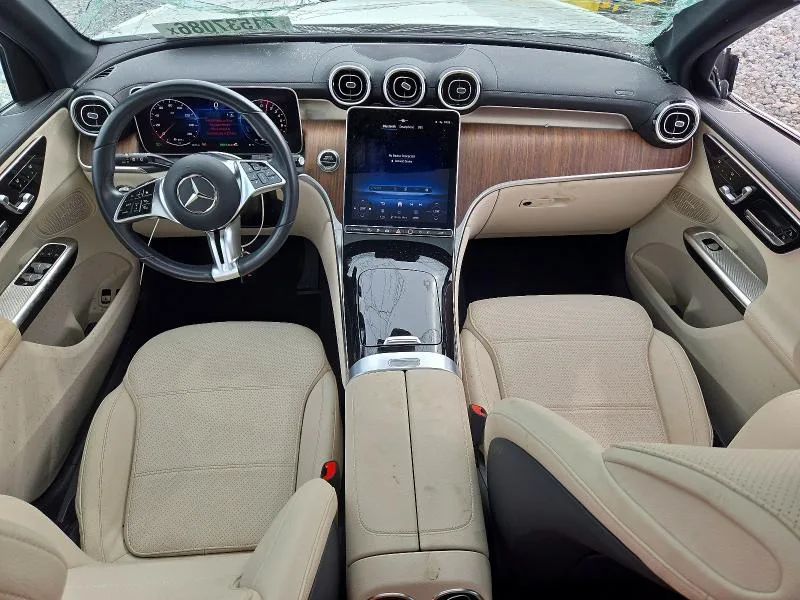 W1NKM5GB4SF296182 — 2025 MERCEDES-BENZ GLC photo 8