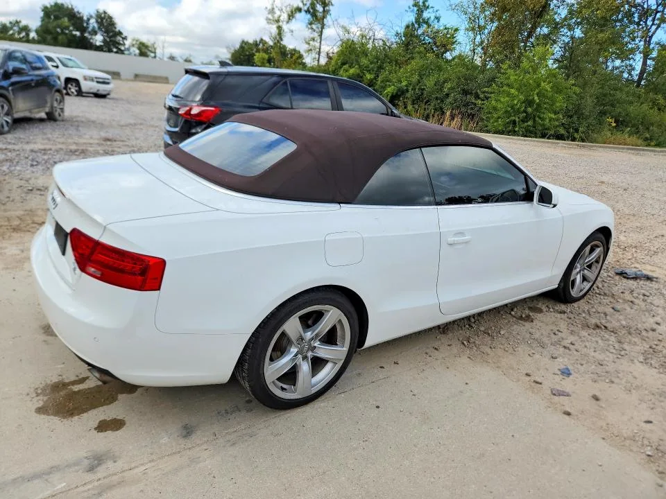 WAULFAFH2DN007634 — 2013 AUDI A5 photo 3