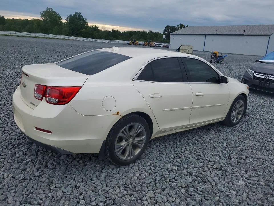 1G11C5SL4EF116461 — 2014 CHEVROLET MALIBU photo 3
