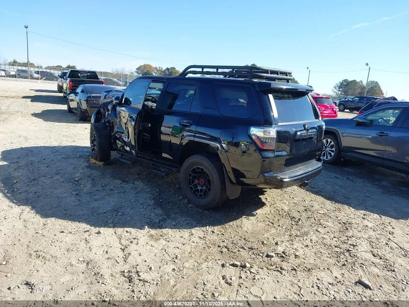 JTELU5JR1P6143313 — 2023 TOYOTA 4Runner photo 1