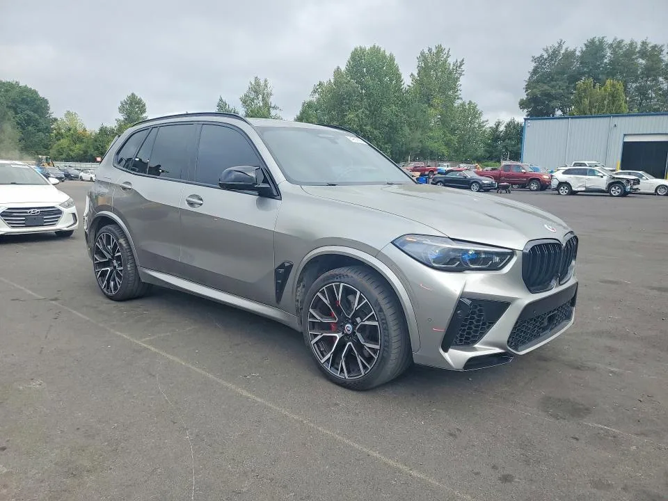 5YMJU0C06P9R71800 — 2023 BMW X5 photo 4