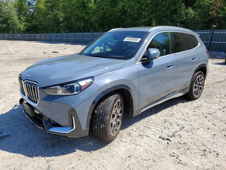 WBX73EF03S5290608 — 2025 BMW X1