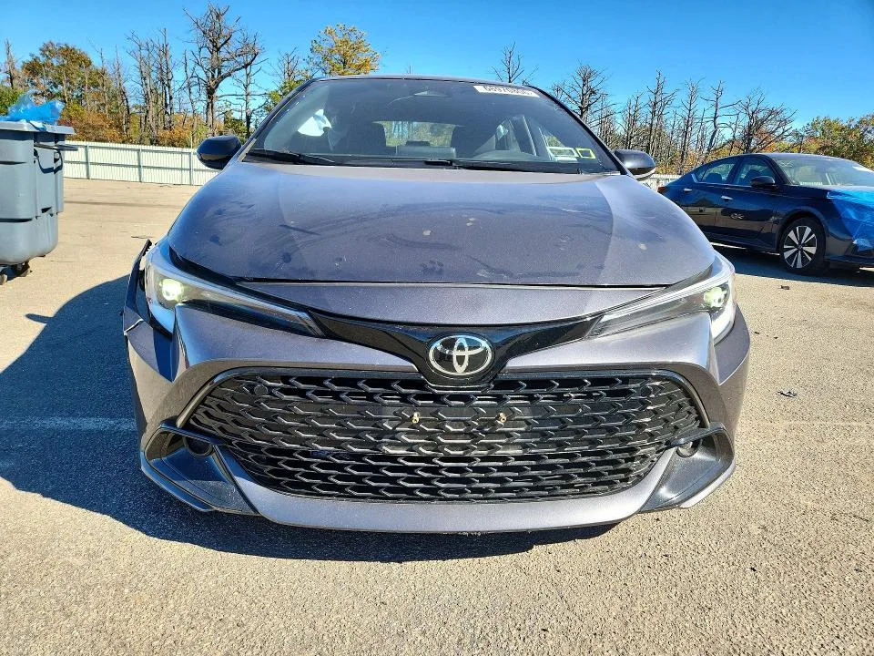 JTND4MBE0R3218629 — 2024 TOYOTA COROLLA HATCHBACK photo 5