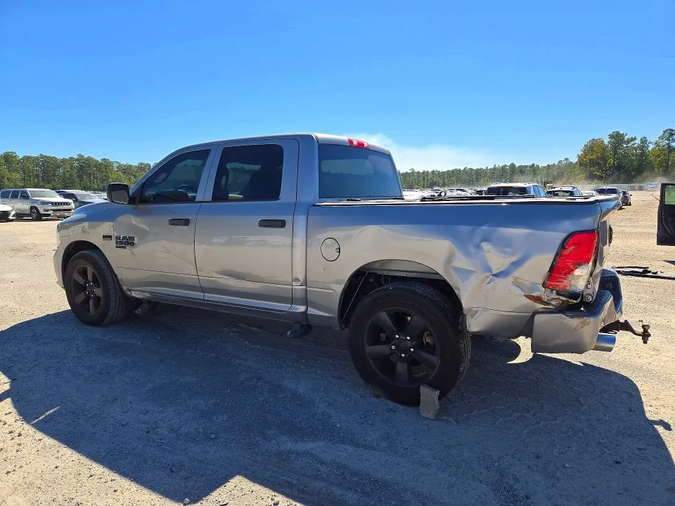 3C6RR6KT7MG711260 — 2021 RAM 1500 CLASSIC photo 2