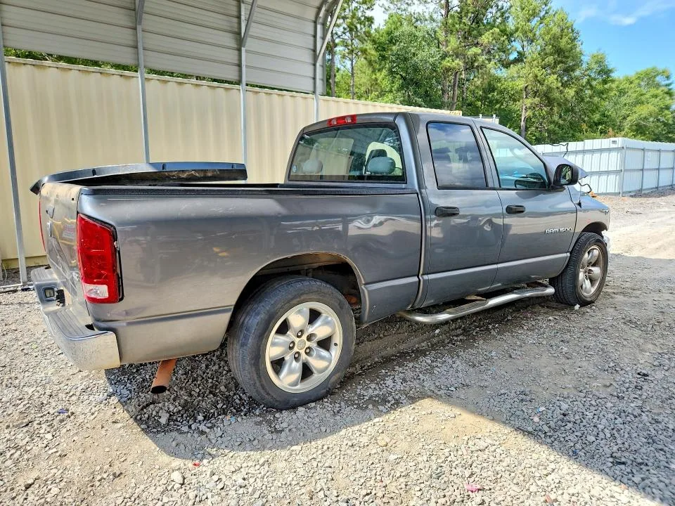 1D7HA18N06S578463 — 2006 DODGE RAM 1500 photo 3