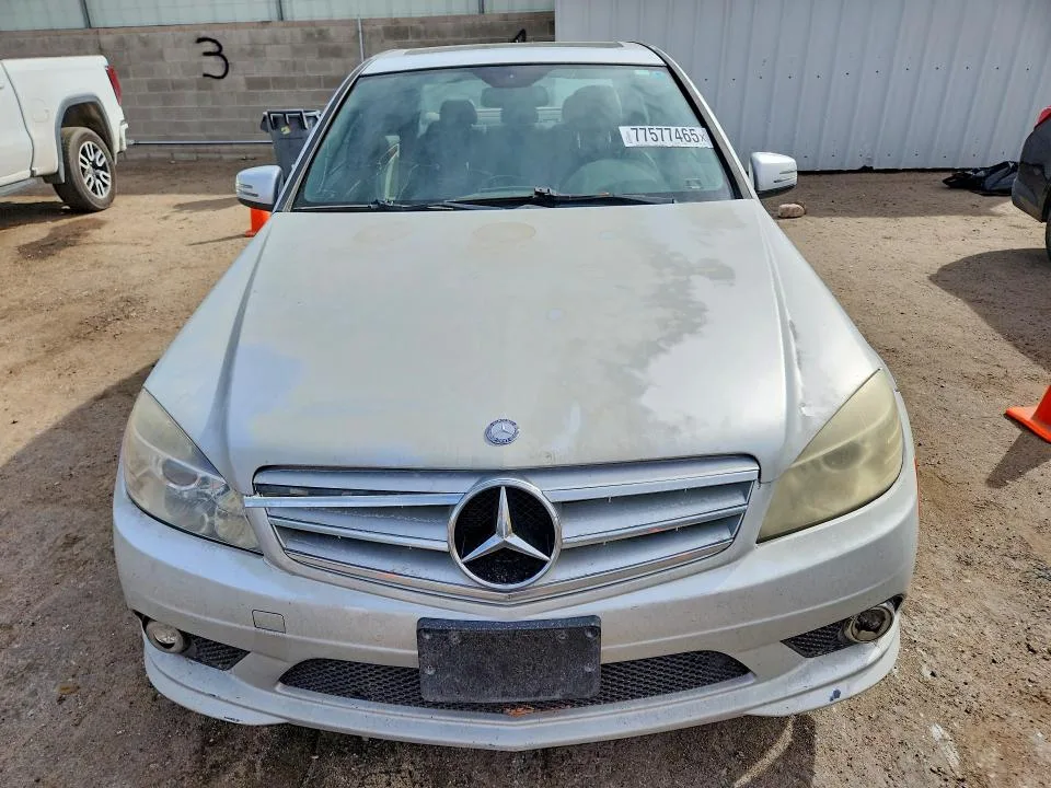 WDDGF5EB4AF379965 — 2010 MERCEDES-BENZ C photo 5