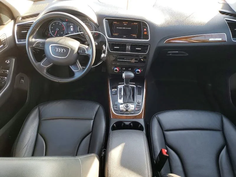 WA1C2AFP4HA067606 — 2017 AUDI Q5 photo 8