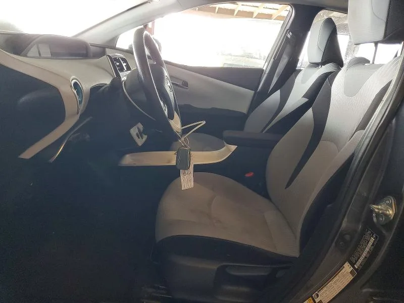 JTDKARFU9J3055521 — 2018 TOYOTA PRIUS photo 7